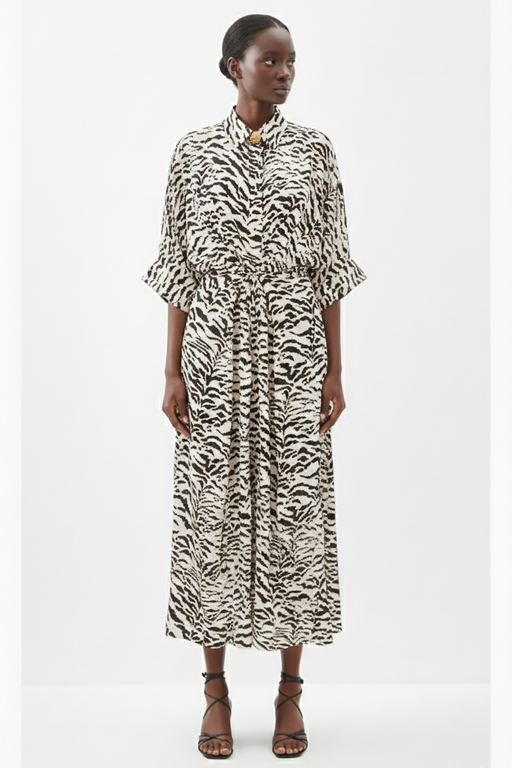 Kaya zebra collared kimono dress